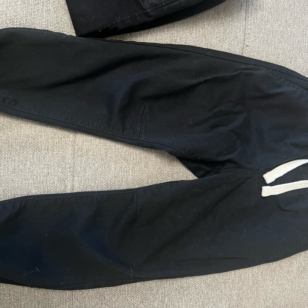 Black Relaxed Fit Joggers with Elastic Waistband